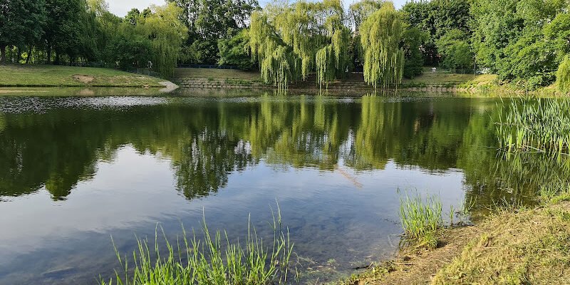 Пісочні озера Львів: відвідайте парк для відпочинку