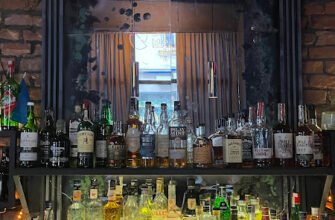 Коктейль-бар Eight Bar у Львові – магія смаків