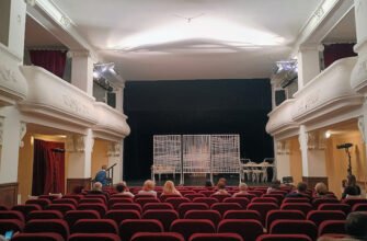 Львівський драматичний театр Воскресіння: афіша
