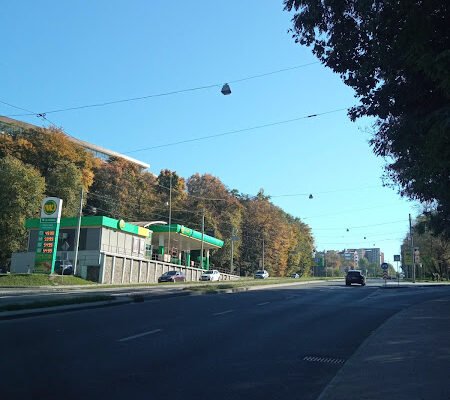 АЗС WOG у Львові: якісне паливо та зручний сервіс