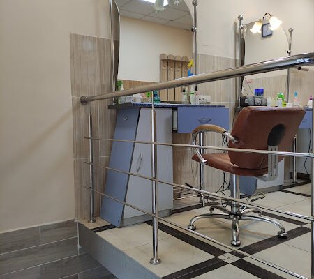 Перукар Львів: Стильні стрижки та послуги для вас