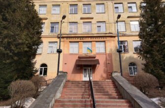 Школа №44 ім. Шевченка у Львові: освіта та традиції