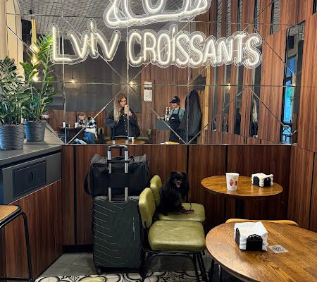 Смачні круасани у Львові: знайди кафе Lviv Croissants