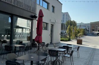 Ресторан Jam Cafe у Львові: кав’ярня, що вражає