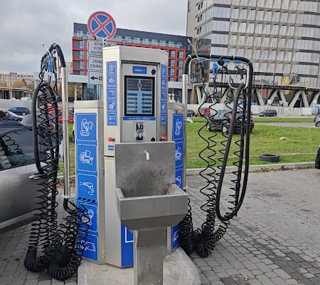 Автомийка самообслуговування у Львові – Нова Мийка