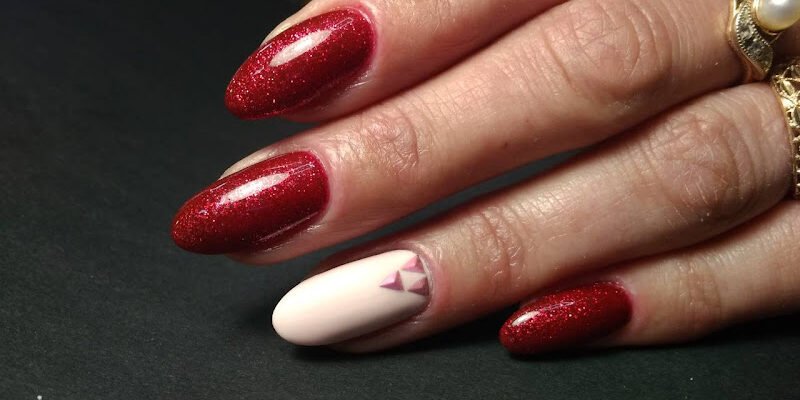 Салон манікюру та педикюру NAIL BOX у Львові