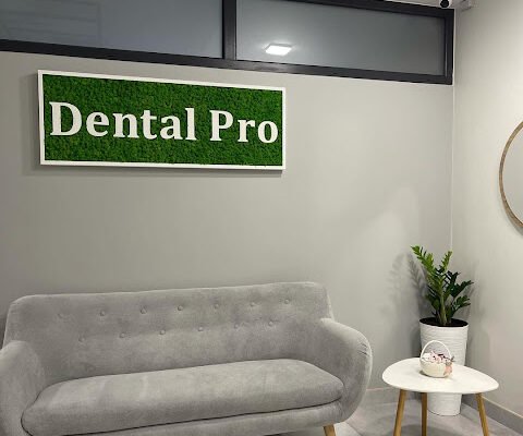 Стоматологічна клініка DENTAL PRO у Львові