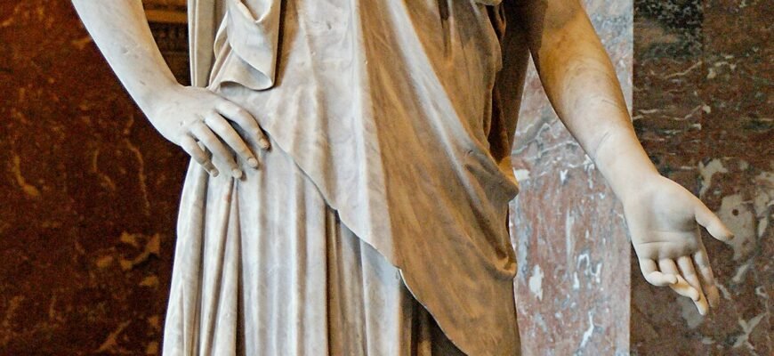 Хто така Афіна: знайдіть міфологічні та історичні відомості