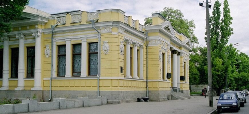 Музей Дніпра: головні експозиції та цікаві факти для відвідувачів