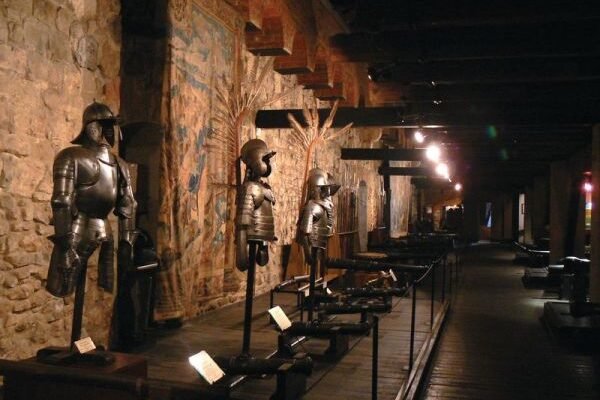 Відкрийте таємниці: Арсенал музей Львів – історія зброї та захисту