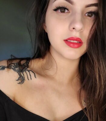 Біографія Х. Д. Карлтона: Життєвий шлях та досягнення відомого письменника