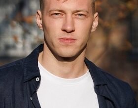 Григорій Бакланов: докладна біографія видатного письменника