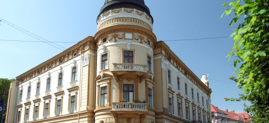 Відкрийте таємниці: Національний музей народного мистецтва Гуцульщини