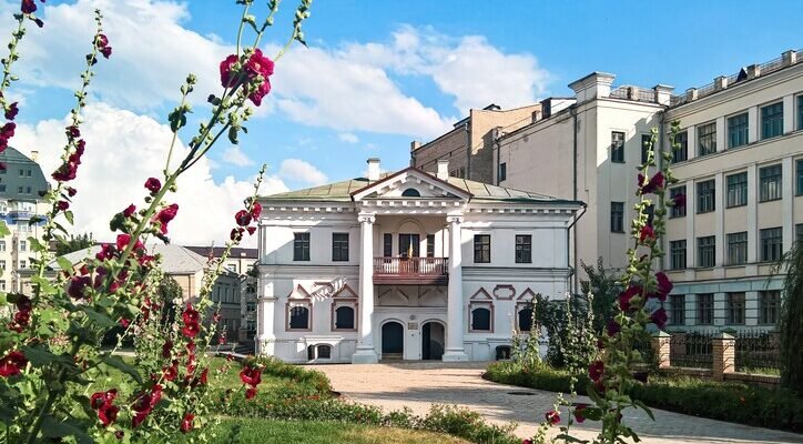 Відвідайте музей гетьманства в Києві: історія козацької доби