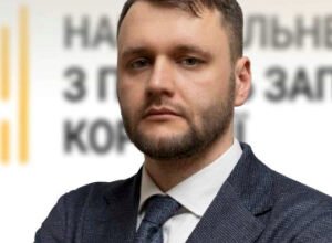Біографія Віктора Павлушика: життєвий шлях та досягнення відомого діяча