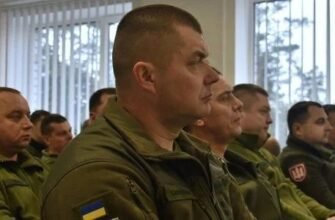 Біографія Віктора Миколайовича Плахтія: Життєвий Шлях та Досягнення