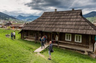 Хата-музей Тіні забутих предків: занурення у світ традицій Карпат