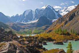 Як рельєф впливає на клімат: основні фактори та їх значення