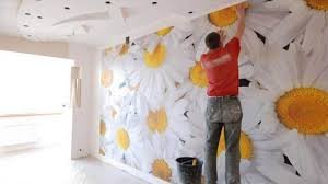 Чи можна клеїти шпалери на побілку: практичні поради та рекомендації