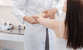 Лікар ревматолог що лікує: які захворювання можна вилікувати?