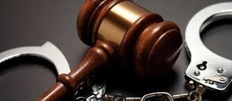 Чим займається адвокат: основні обов’язки та напрямки діяльності Чим займається адвокат: основні обов’язки та напрямки діяльності