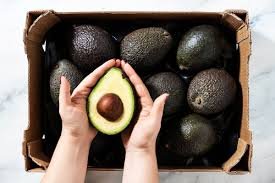Чи можна авокадо при ГВ: користь і ризики для годуючих мам