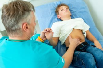 Постійна нудота у дитини: причини, діагностика та лікування