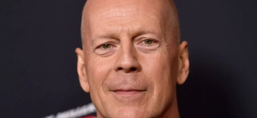 Анорак: універсальний та практичний одяг для будь-якої погоди