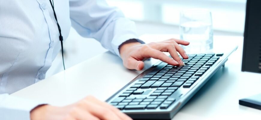 Що таке асиметрія: Визначення, приклади та значення у природі