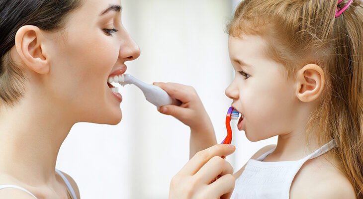 Як позбутися неприємного запаху з рота у дитини: ефективні поради