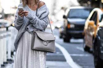 Женская сумка через плечо для удобства и красоты