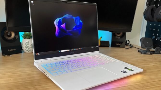 сколько живет игровой ноутбук