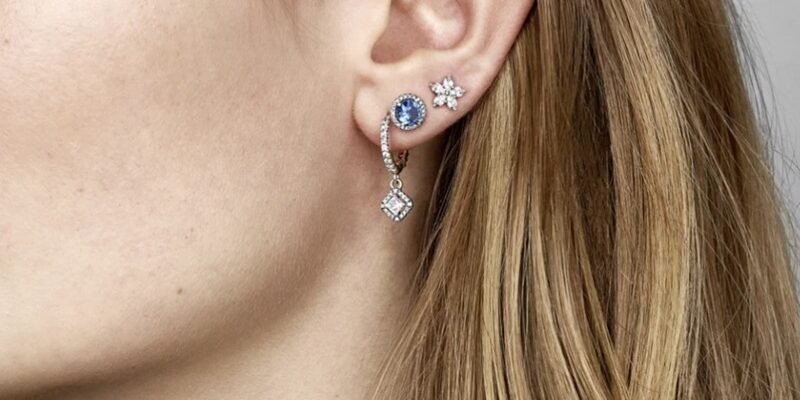 Срібні прикраси – витончені аксесуари в подарунок