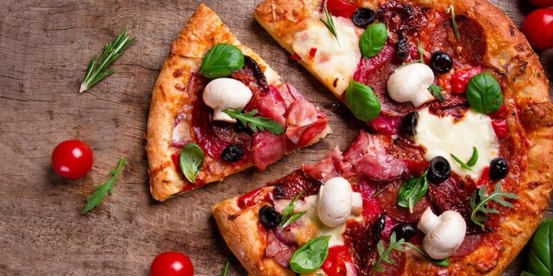 Яку піцу замовити для смачної вечері: види, особливості