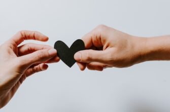 Книги про стосунки: читання заради порозуміння