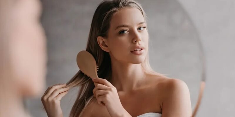 Правильний догляд за волоссям – що потрібно мати в косметичці кожній жінці