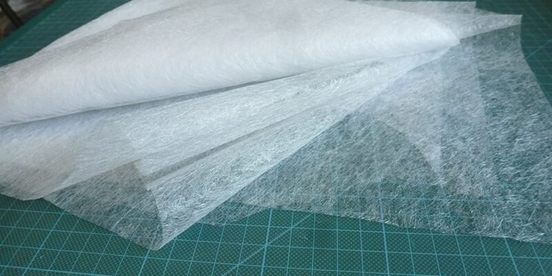 Босфор Текстиль: якісна клейова павутинка для пошиття одягу