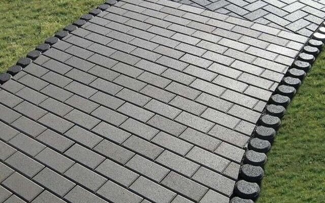 Уход за тротуарной плиткой: комплексный подход к защите и долговечности покрытия