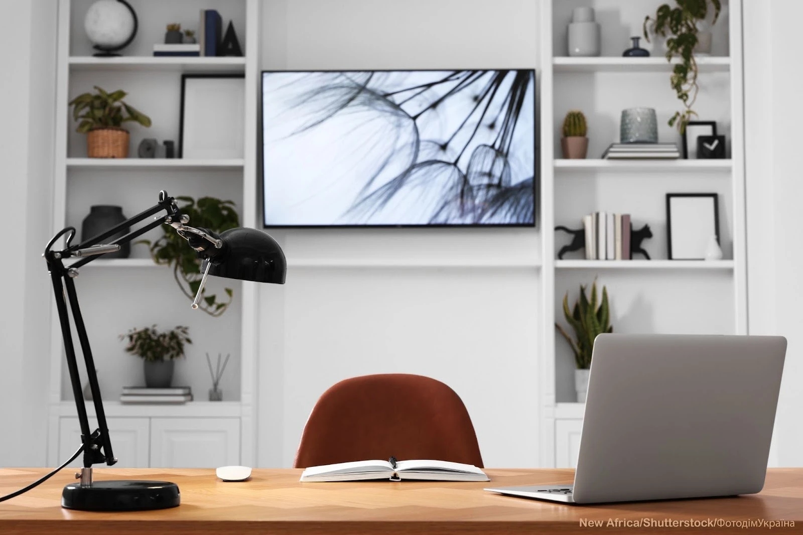 настольная лампа