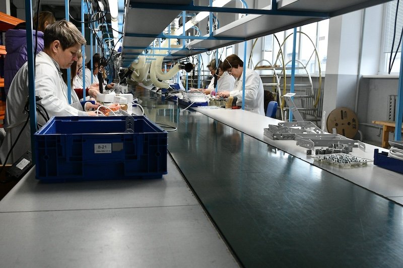 Освітлення у виробничих та складських приміщеннях