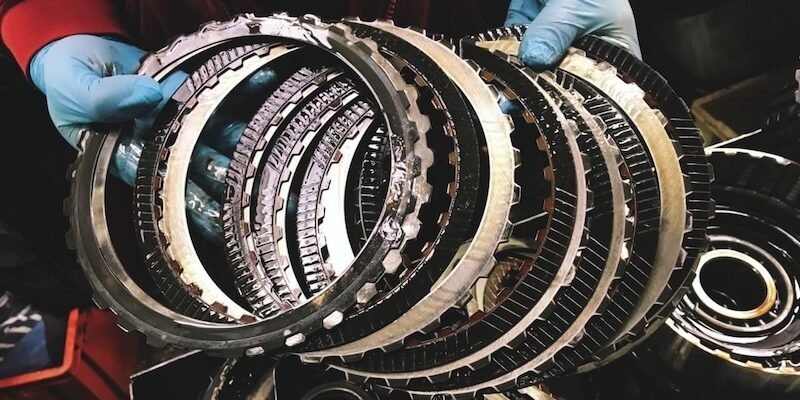 Ремонт АКПП у 2026 році: Як вчасно розпізнати симптоми несправності та уникнути заміни агрегату