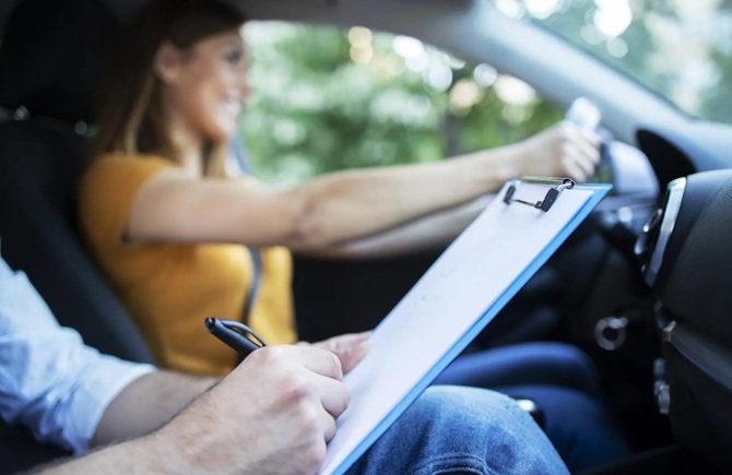 найкраща автошкола у Львові