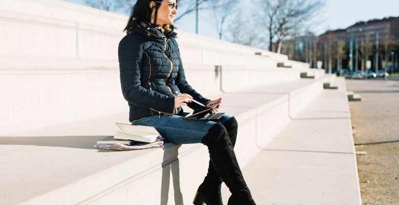 Високі чоботи чи тактичне взуття: як обрати ідеальну пару для міста та активного життя