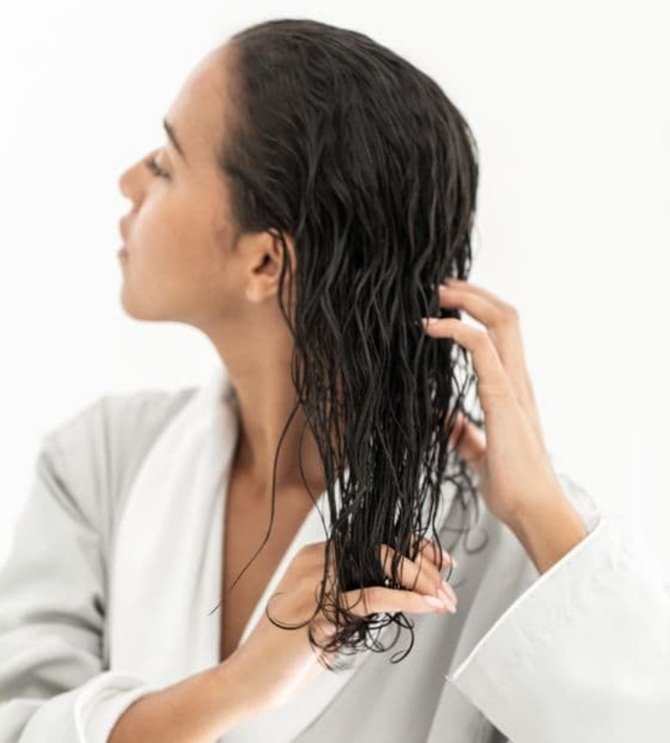 маска для волосся в Brocard