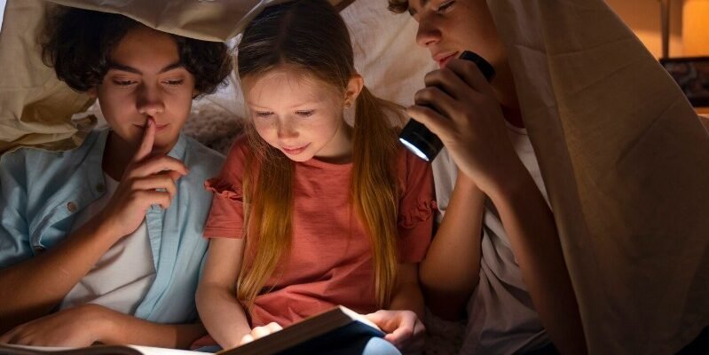 Чому містичні книги захоплюють з першої сторінки: добірка для тих, хто любить таємниці