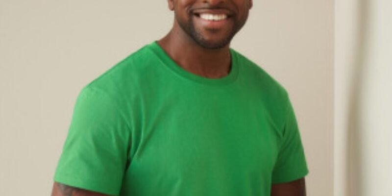 Футболки з логотипом – сучасний метод брендування та рекламування компанії