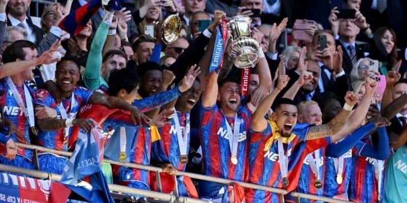 Крістал Пелас у чвертьфіналі Ліги конференцій: драматична перемога над АЕК Ларнака