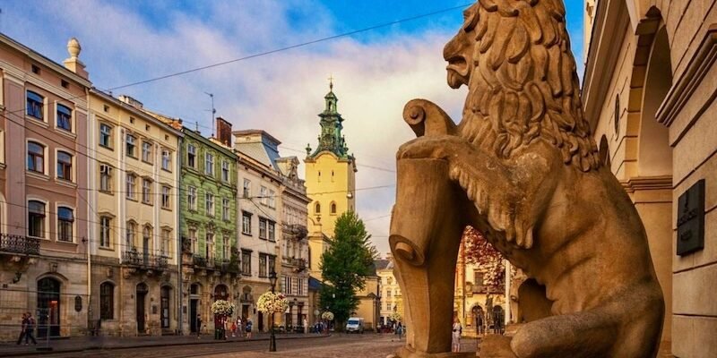 Куди поїхати на вихідні в Україні, якщо є лише два дні
