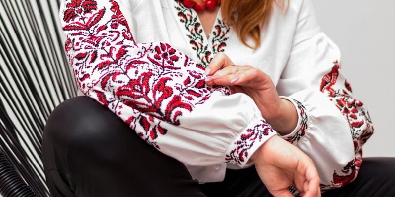 Жіночі вишиванки: тренди та актуальні фасони