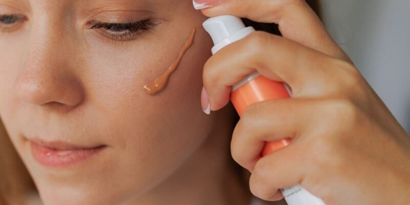 ВВ-крем з високим рівнем SPF для одночасного захисту та догляду за шкірою